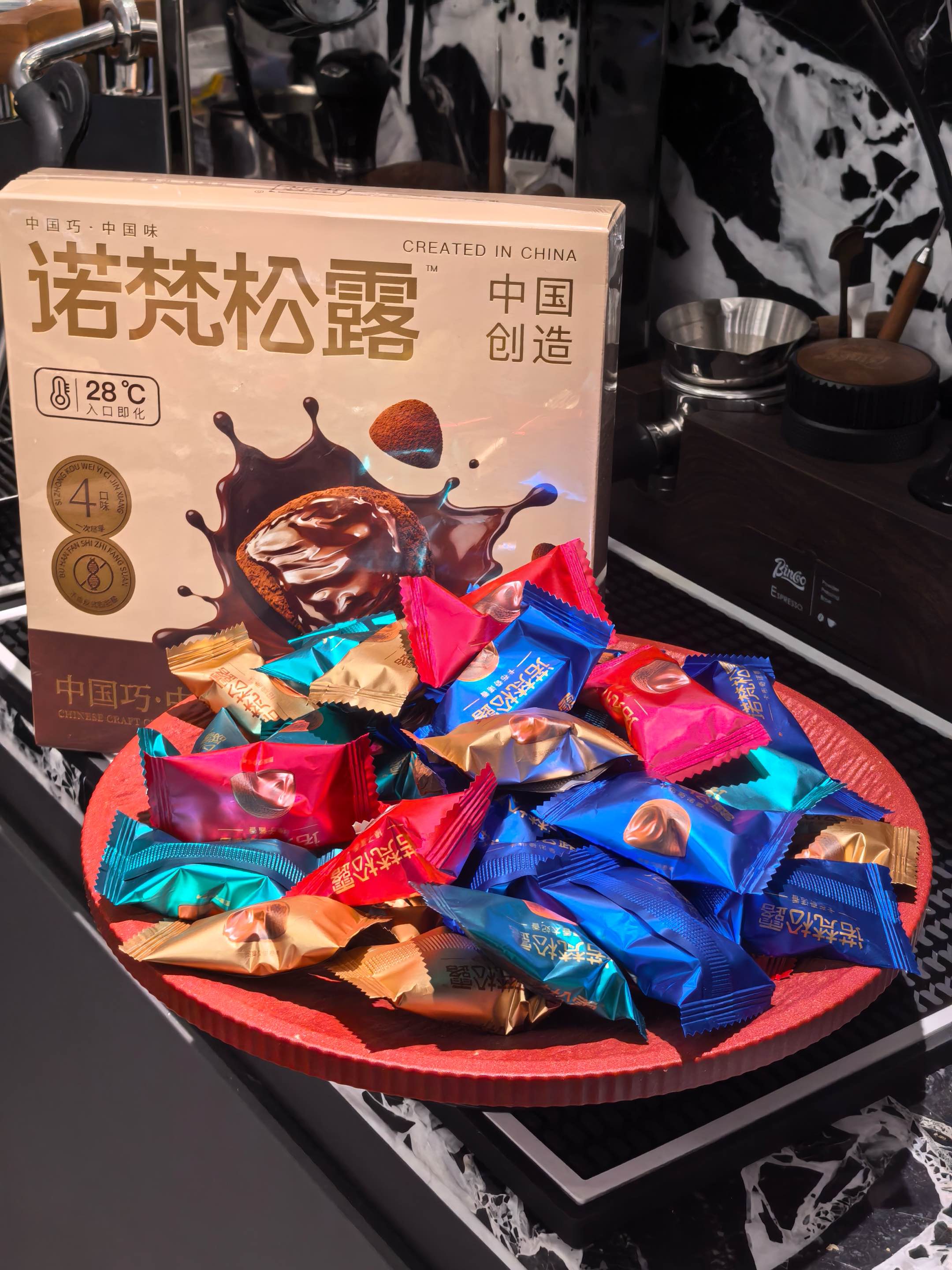 诺梵松露巧克力礼盒 29.8元 - 清风线报