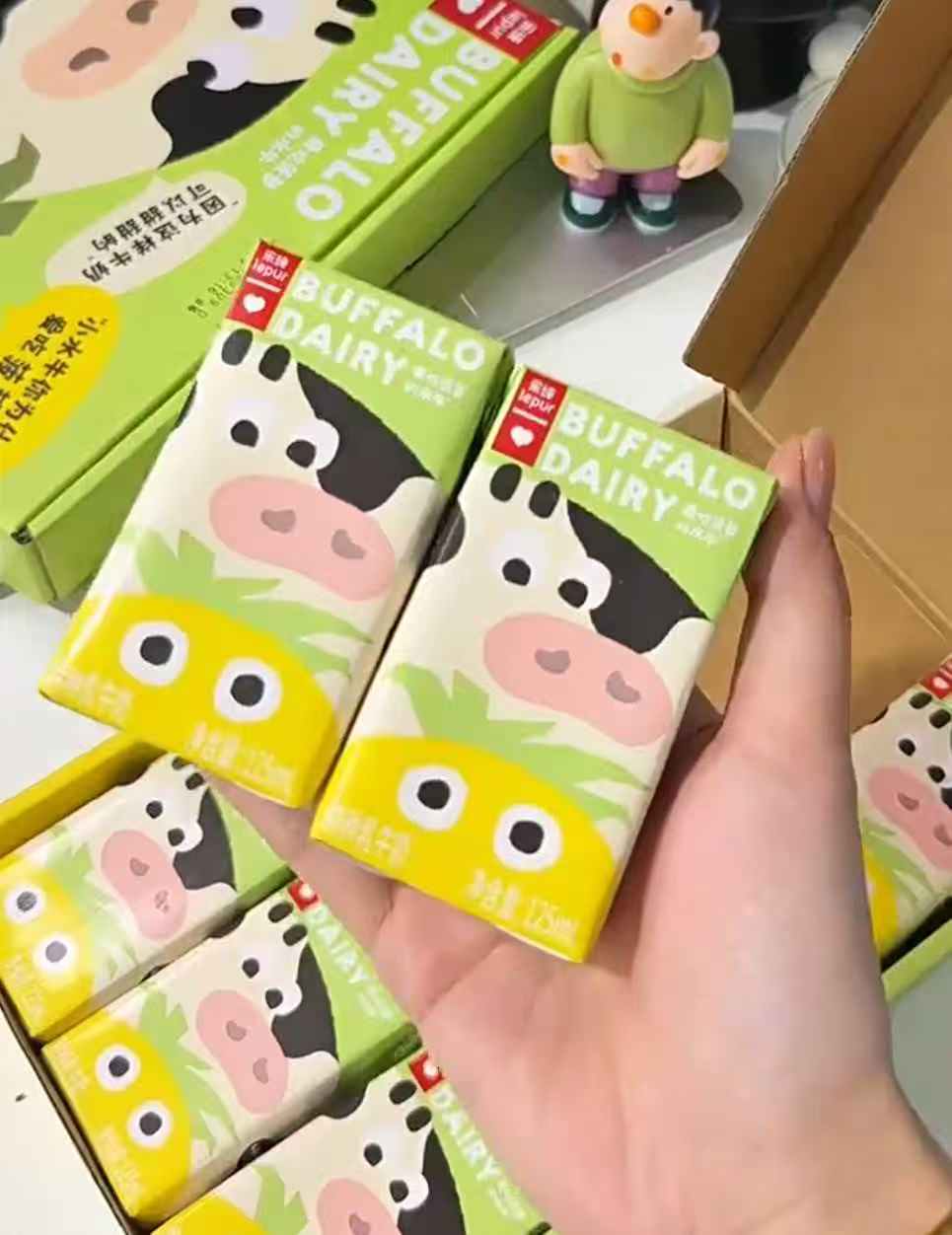 乐纯零乳糖水牛乳125ml/盒拍1发27盒 69.9元 - 86线报