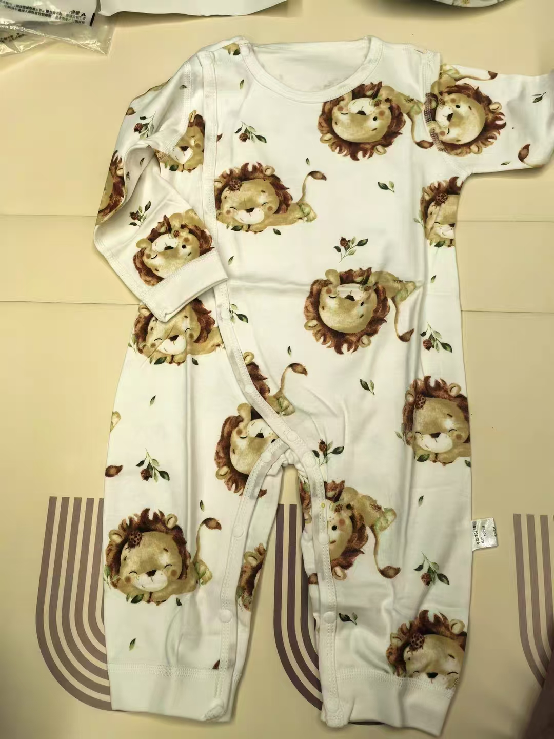 小猪大卫婴幼儿对开连体衣纯棉长袖V领哈衣爬爬服任拍2件 39.8元 - 86线报