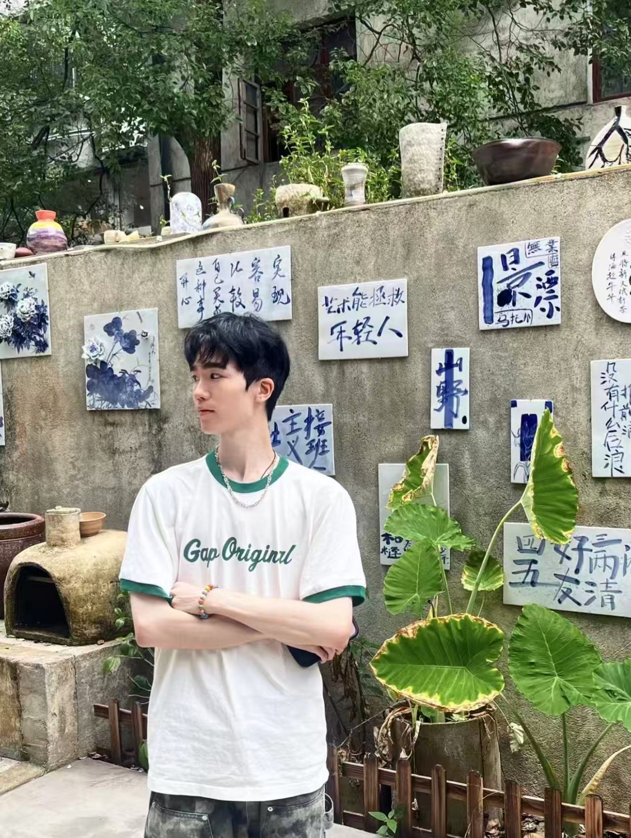 Gap纯棉撞色印花款 59元,Gap修身款 59元,Gap小熊印花口袋款 59元 - 折送网 Gap纯棉撞色印花款 59元,Gap修身款 59元,Gap小熊印花口袋款 59元 - 折送网