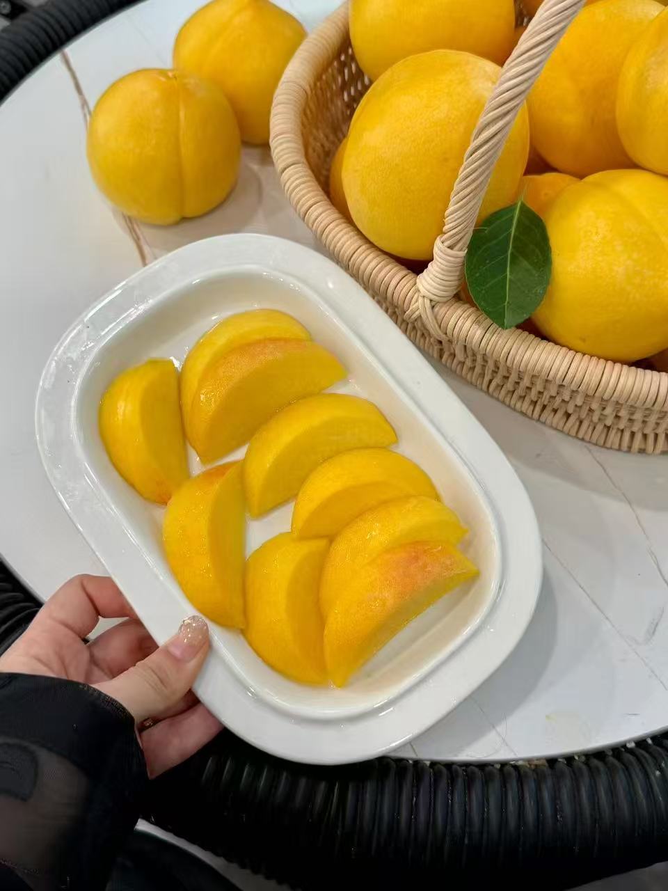 山东蒙阴黄油桃甜到跺脚 💰29.8🉐净重4.5斤好價 满满脆甜多汁的香气浓郁 - 86线报