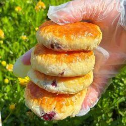 滇二娃黄油玫瑰鲜花饼云南糕点酥饼特产年货零食小吃面包礼盒250g 13.6元 - 线报酷