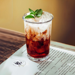 彩界ins风玻璃杯咖啡冷萃水杯370ml家用翻口杯茶水杯牛奶杯 4.9元 - 86线报